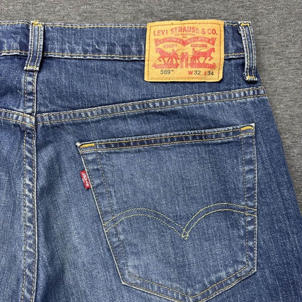 Levis 569 Jeans Mens 34x33 TAG-32x34 Blue Denim Relaxed Straight Whiskering Fade